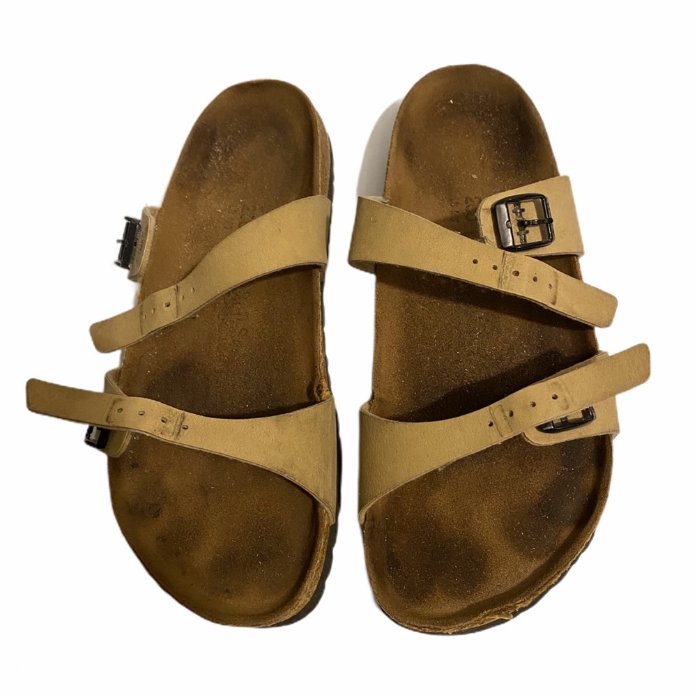 BIRKENSTOCK SLIPON SIZE 9